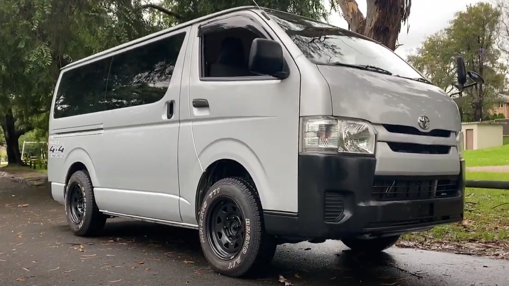 Sunraysia rims - Toyota Hiace 4X4